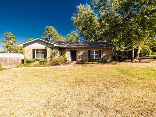 1003 Broadway St, Smackover, AR 71762