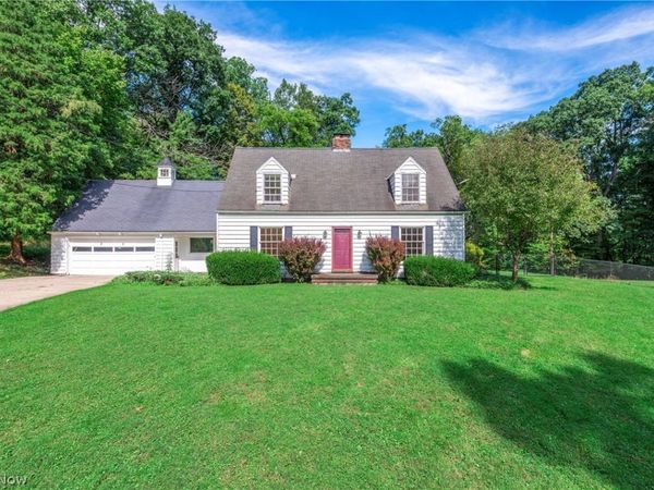 1563 Stine Road , Peninsula, OH 44264