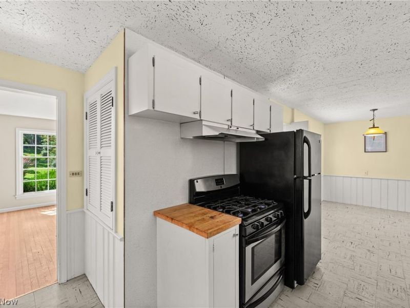 1563 Stine Road, Peninsula, OH 44264 Photo 4