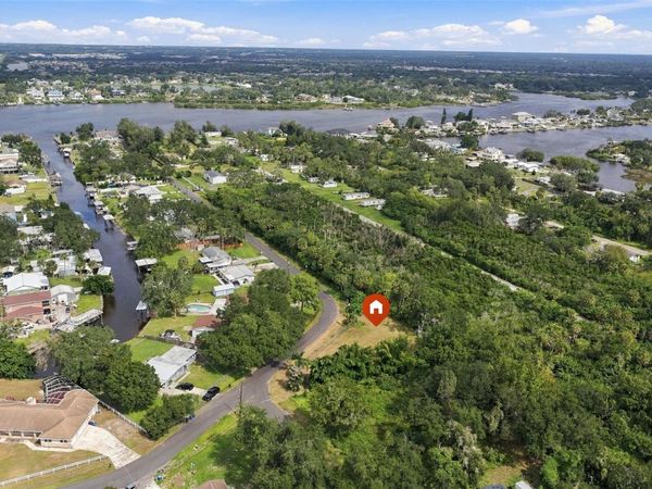 9938 RIVER DRIVE , GIBSONTON, FL 33534