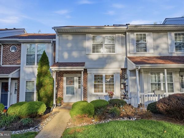 303 LEEDOM WAY , NEWTOWN, PA 18940