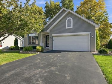 152 Parliament Circle, Rochester, NY 14616