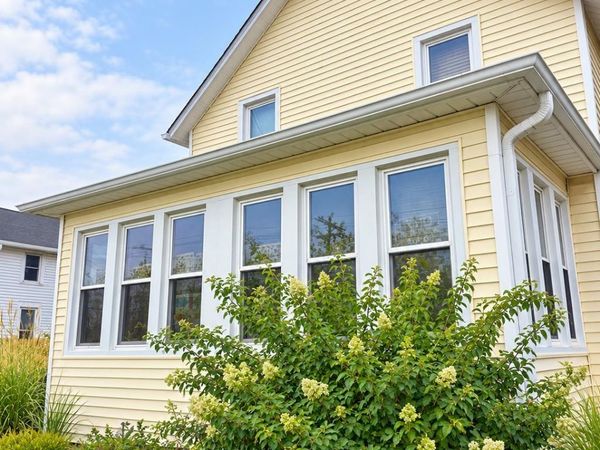 1309 E Lincoln Highway, DEKALB, IL 60115