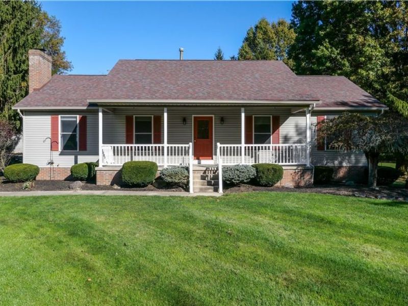 2573 Sandy Lake Road, Ravenna, OH 44266 Photo 1