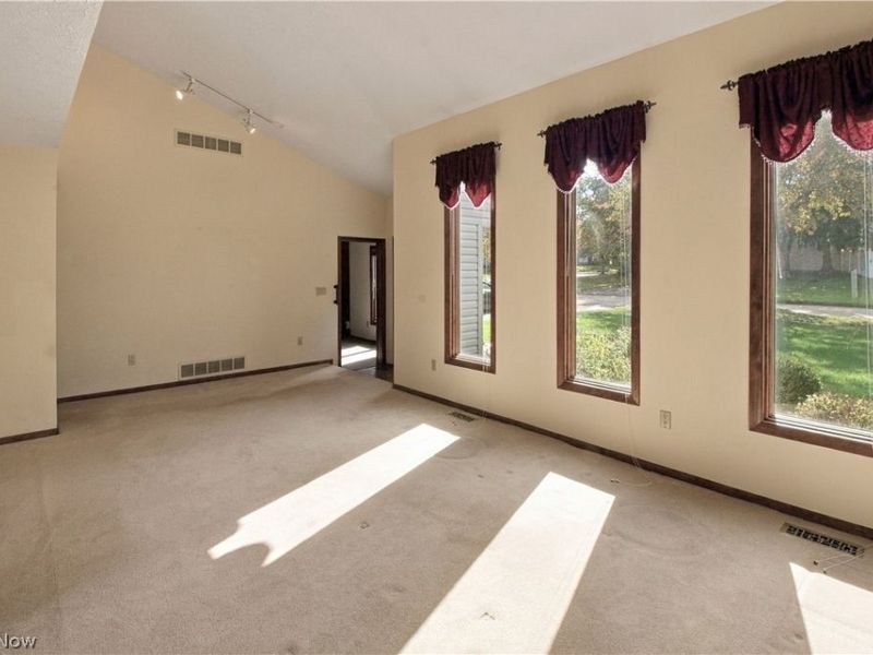 59 Hartford Drive, Medina, OH 44256 Photo 10
