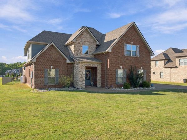 1304 Kaci Dr, Smyrna, TN 37167
