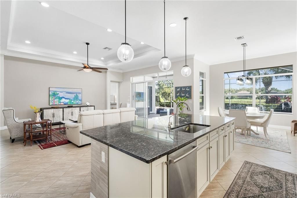 13836 Woodhaven Cir, Fort Myers, FL 33905 Photo