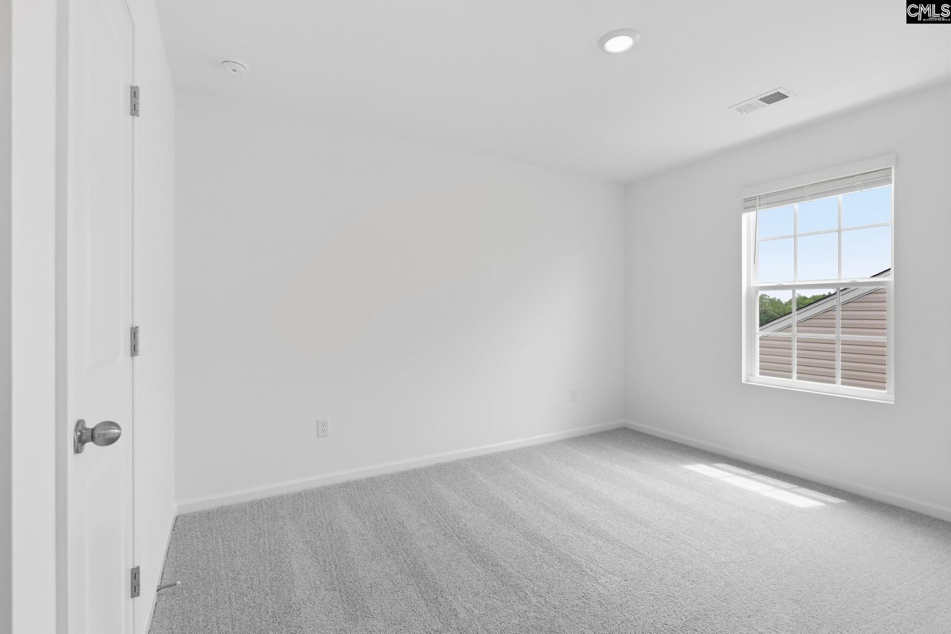 357 Sunny Falls Drive  Photo 22