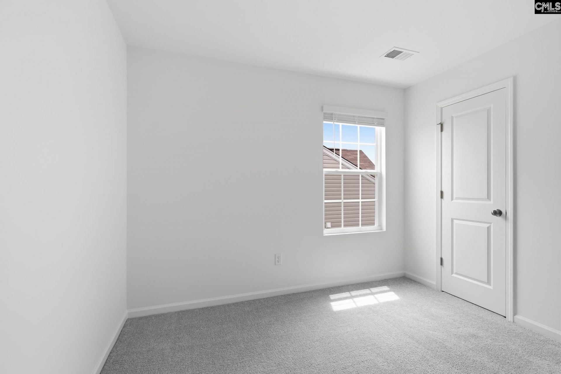 357 Sunny Falls Drive  Photo 23
