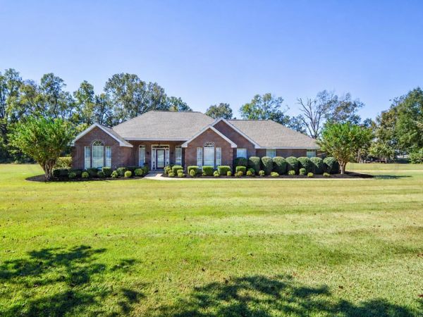 254 Green Land Road, Starkville, MS 39759
