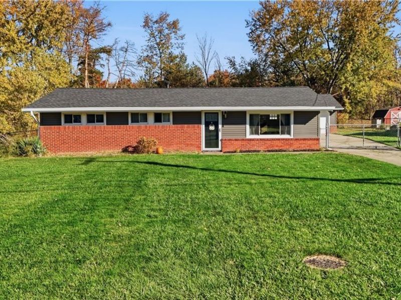 1725 Pike Parkway , Streetsboro, OH 44241 Photo 1