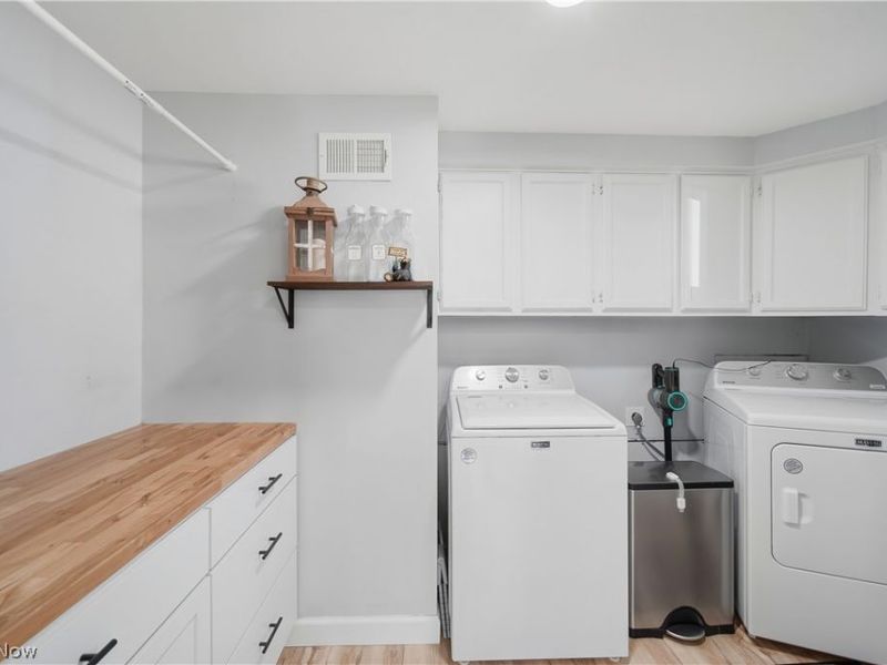 1725 Pike Parkway , Streetsboro, OH 44241 Photo 10