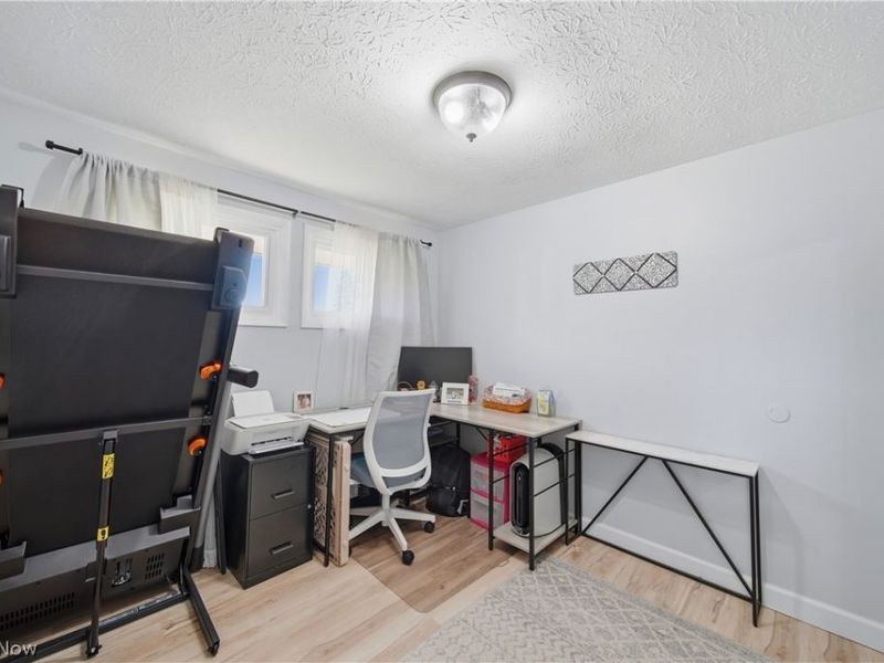 1725 Pike Parkway , Streetsboro, OH 44241 Photo 20