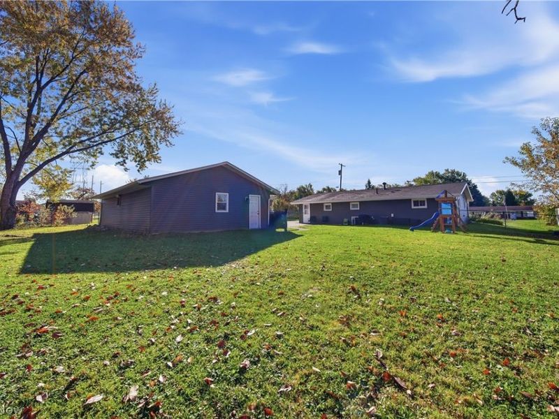 1725 Pike Parkway , Streetsboro, OH 44241 Photo 26
