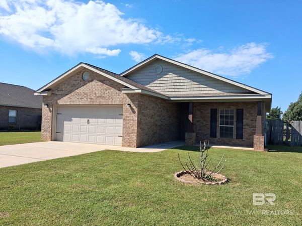 21695 San Diego Lane, Robertsdale, AL 36567