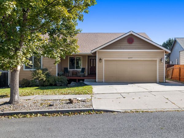 63272 Stonewood Drive, Bend, OR 97701