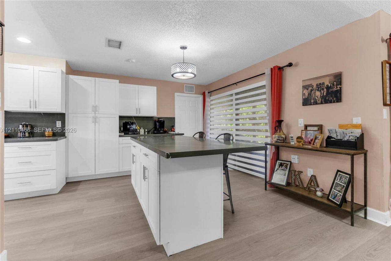 25601 SW 130th Ave , Homestead, FL 33032 Photo