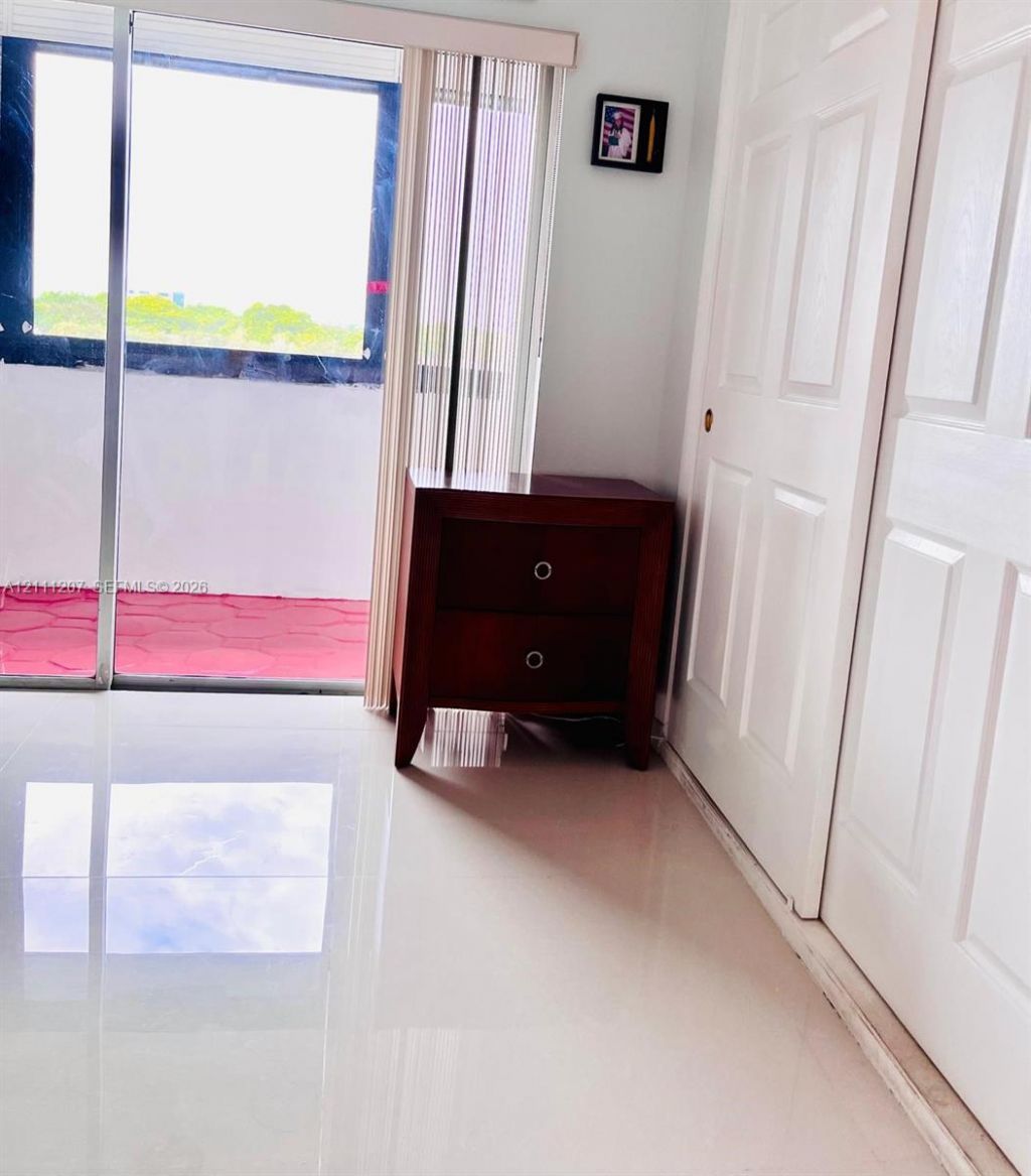 3955 N Nob Hill Rd , Unit 508, Sunrise, FL 33351 Photo
