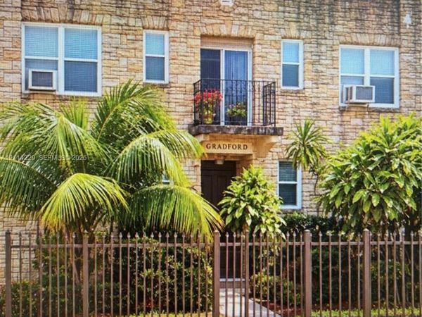 1866 SW 4th St , Unit 2, Miami, FL 33135