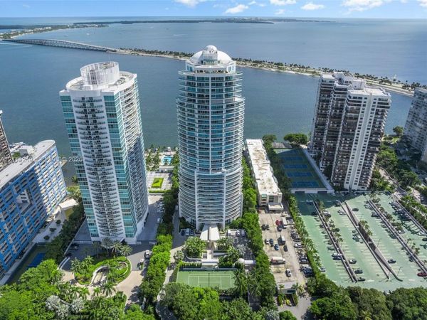 2127 Brickell Ave , Unit 706, Miami, FL 33129