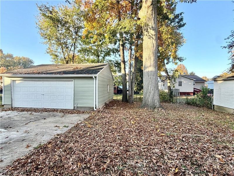 2856 Merriweather Street NW, Warren, OH 44485 Photo 22
