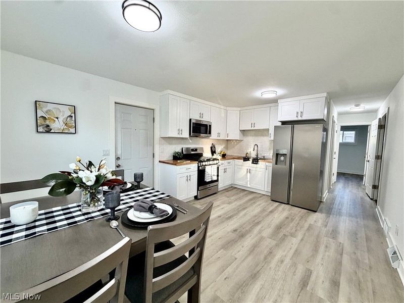 2856 Merriweather Street NW, Warren, OH 44485 Photo 5