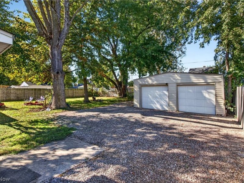 147 Fairlawn Avenue, Elyria, OH 44035 Photo 27