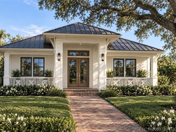 546 SW HALPATIOKEE Street , Stuart, FL 34994
