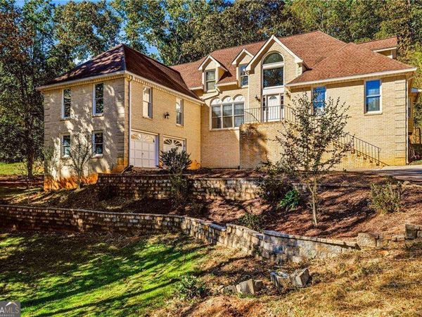 609 Apache Trail, Woodstock, GA 30189