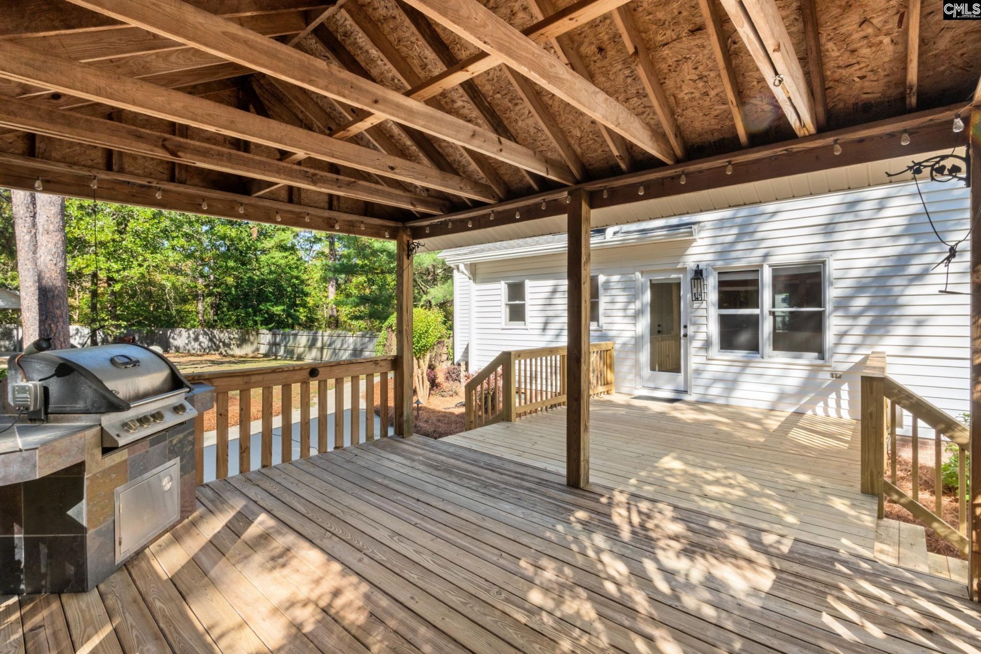 527 Oxford Court  Photo 34