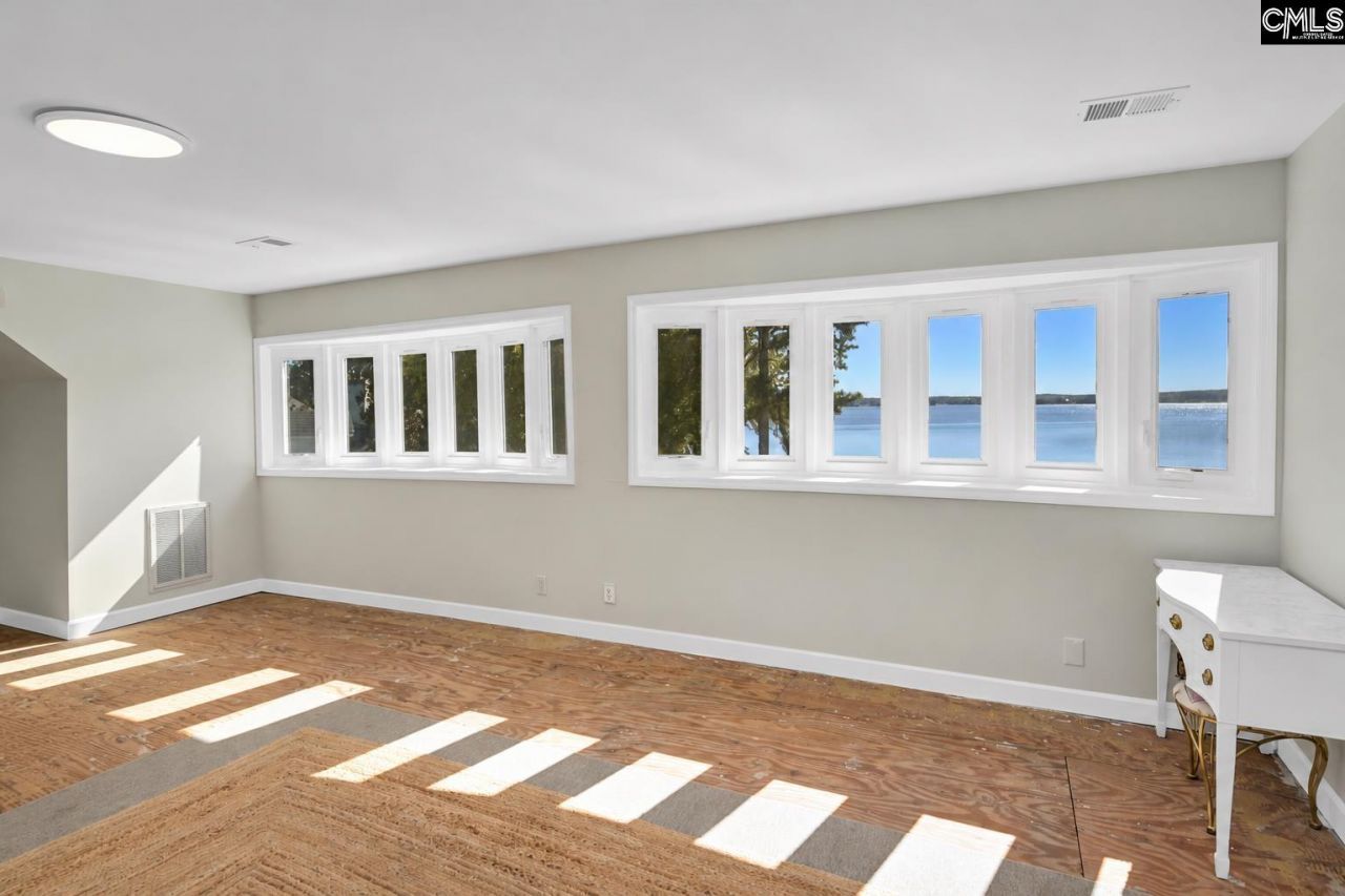 306 Lands End Drive  Photo 32