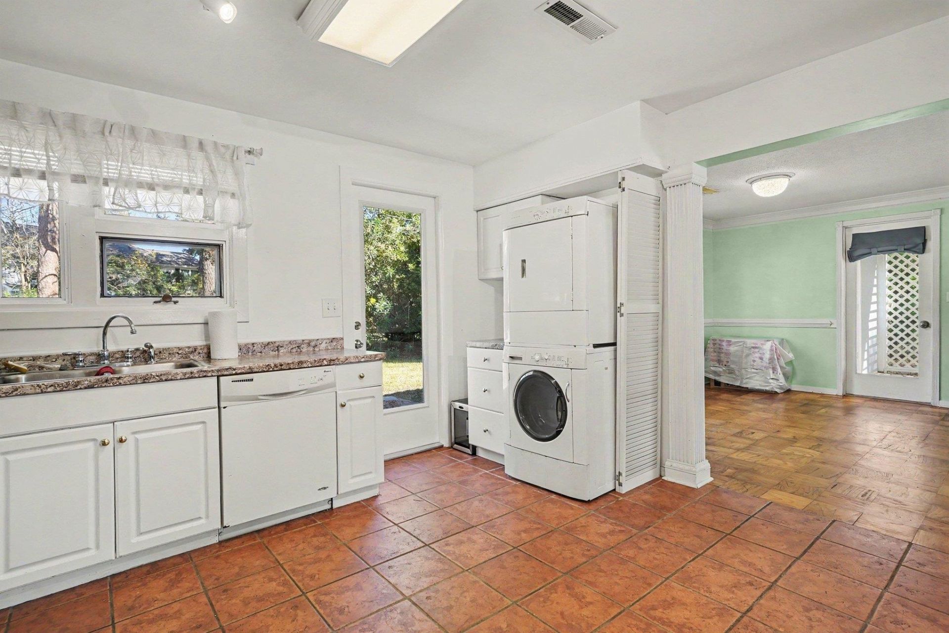 3494 Cactus St.  Photo 11