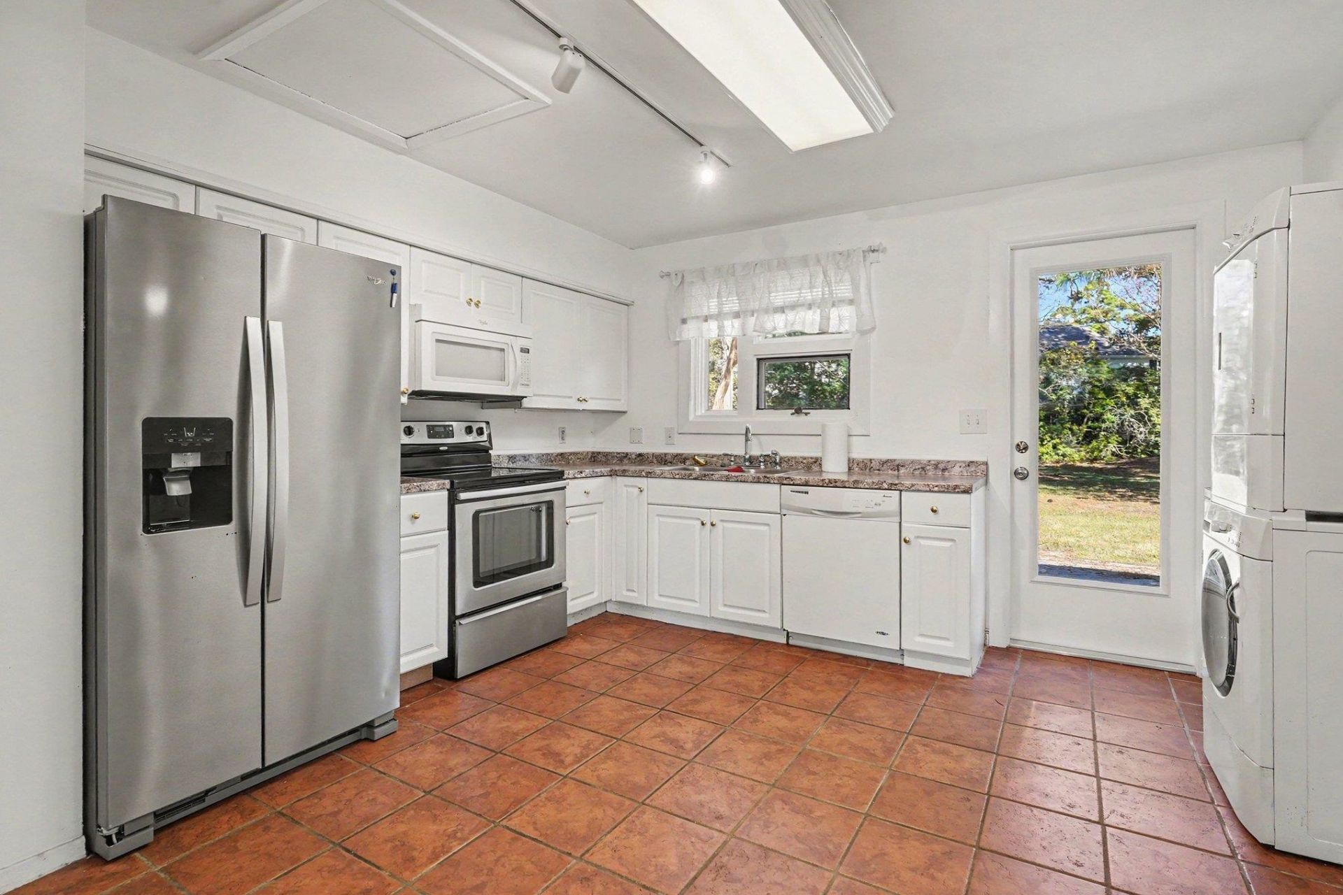 3494 Cactus St.  Photo 12