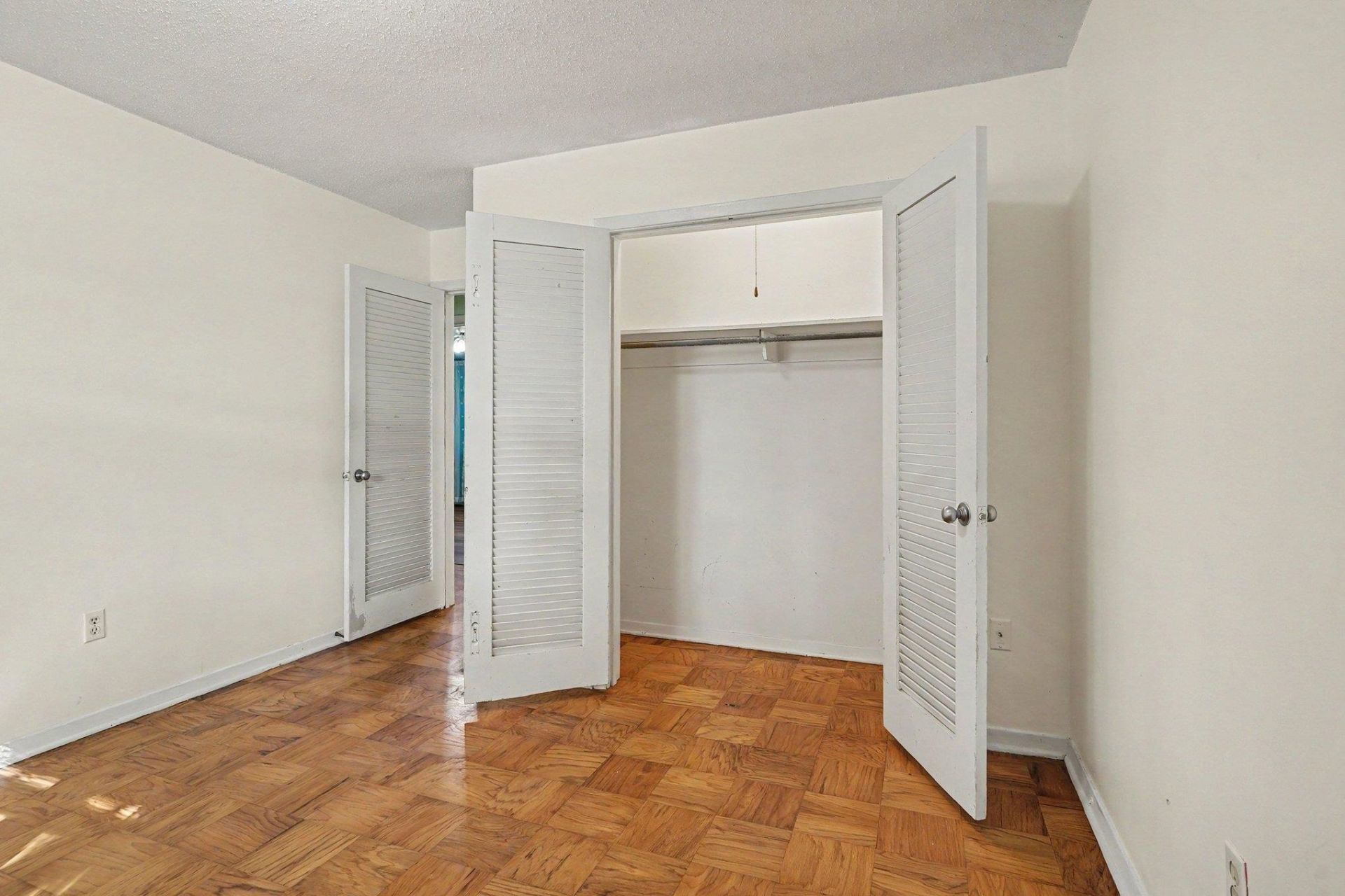 3494 Cactus St.  Photo 14