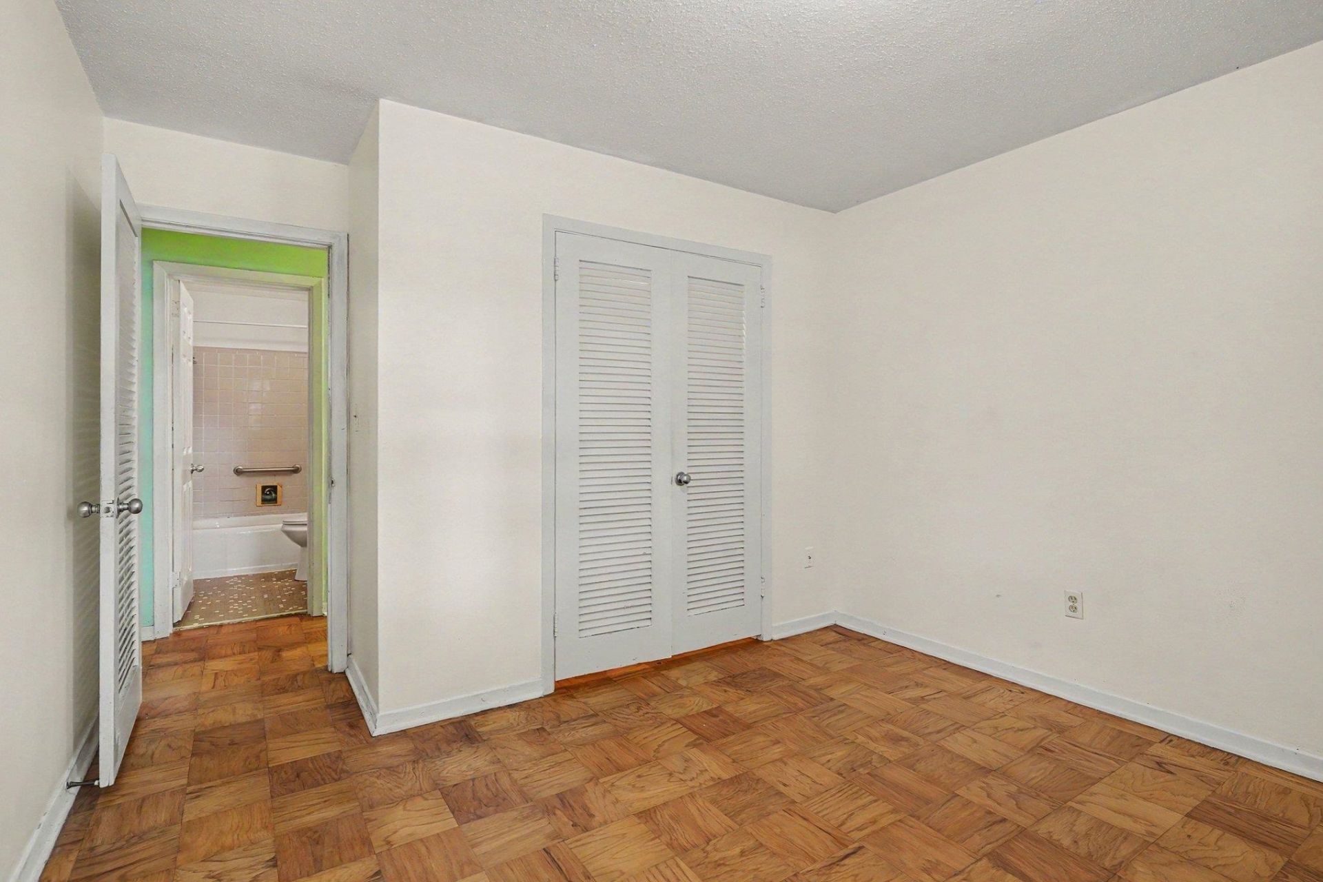 3494 Cactus St.  Photo 15