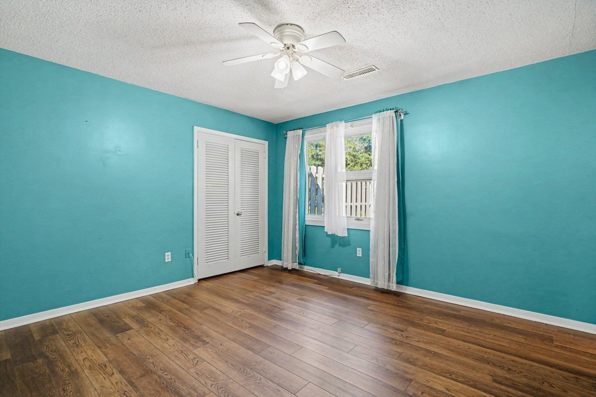 3494 Cactus St.  Photo 23