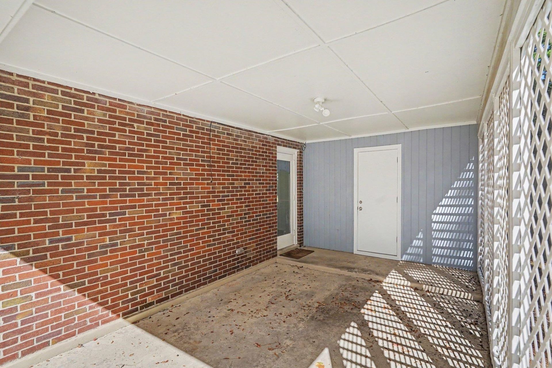 3494 Cactus St.  Photo 5