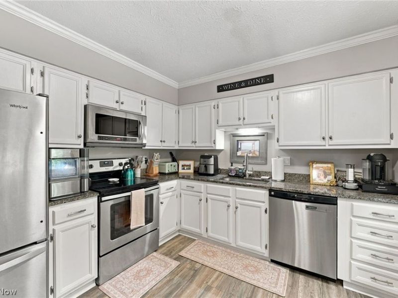 7033 Buckhurst Place, Concord Township, OH 44060 Photo 7