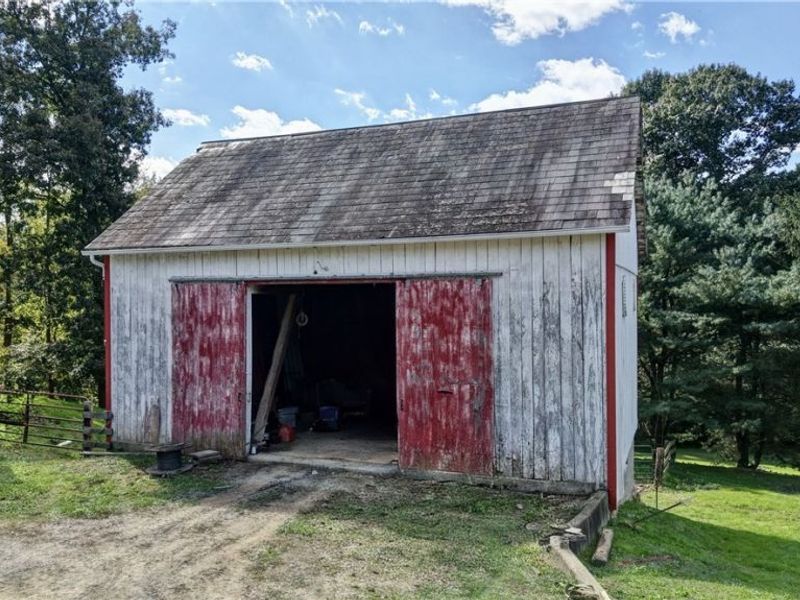 24328 Township Road 252b, Newcomerstown, OH 43832 Photo 25