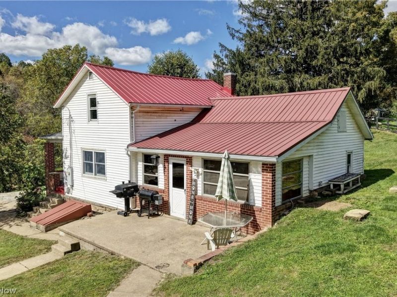 24328 Township Road 252b, Newcomerstown, OH 43832 Photo 3