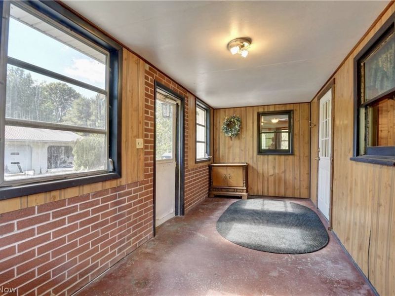 24328 Township Road 252b, Newcomerstown, OH 43832 Photo 6