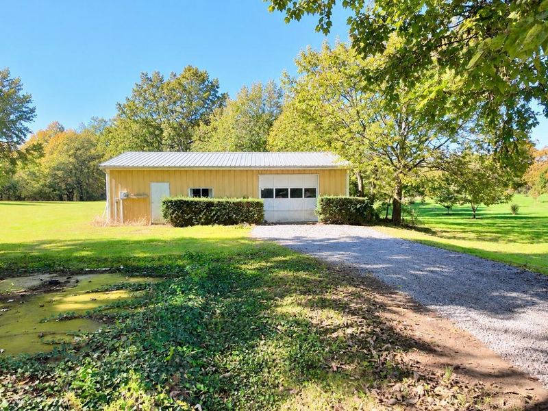 2235 N Court Street, Circleville, OH 43113 Photo 3