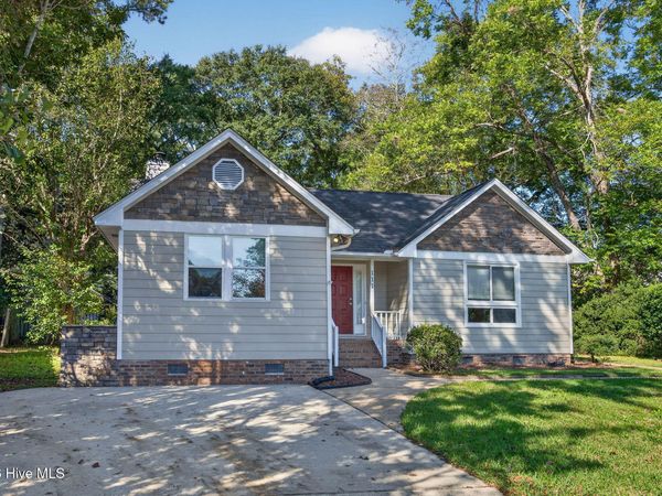 111 Dron Place, Wilmington, NC 28409