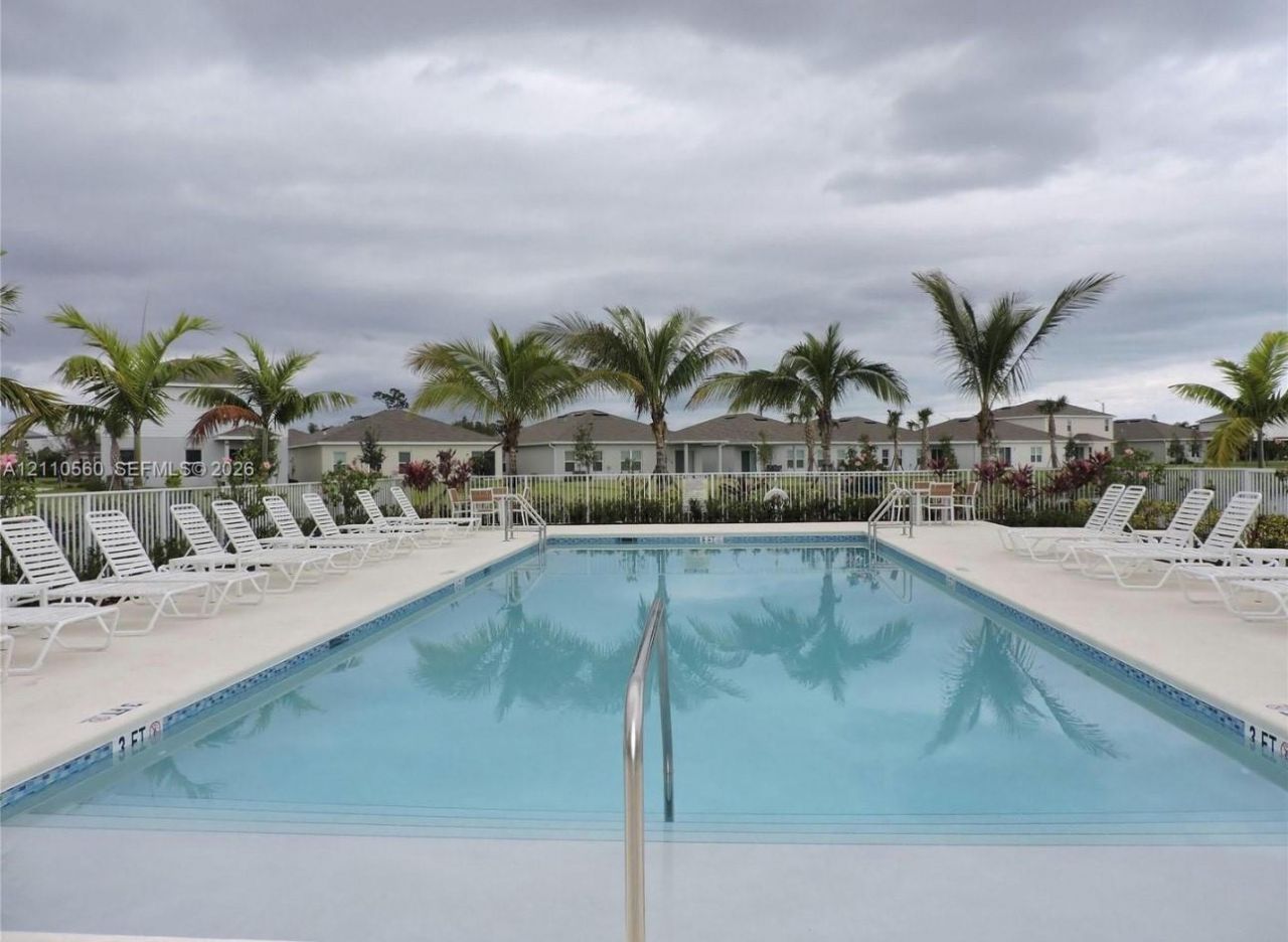 285 Raspberry Rd, Fort Pierce, FL 34981 Photo