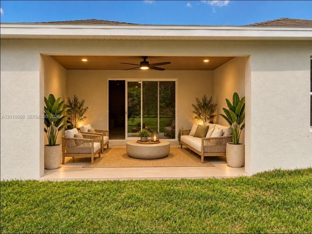 285 Raspberry Rd, Fort Pierce, FL 34981 Photo