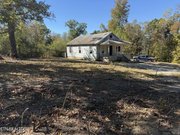 189 Irwin Salyers Lane, LaFollette, TN 37766