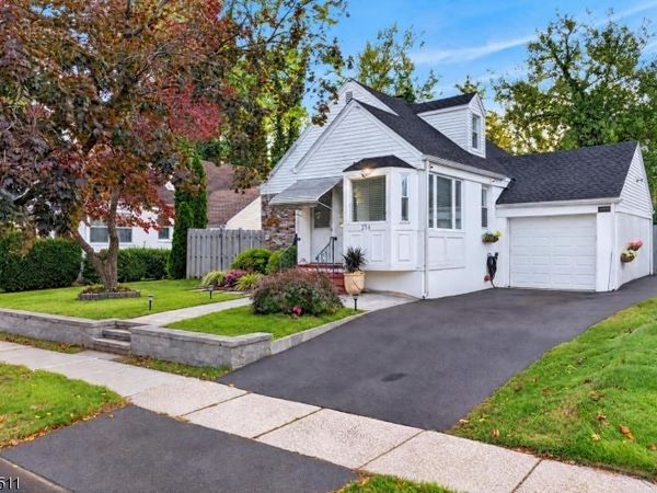 214 Floral St, Roselle, NJ 07203