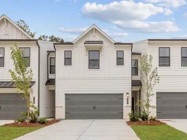 7251 Sherwood Square Drive, Unit 111, Flowery Branch, GA 30542