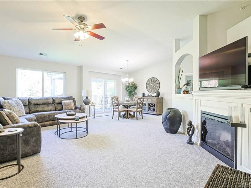 1389 Double Eagle Court, Lebanon, OH 45036 Photo 6