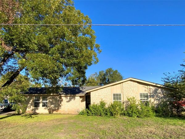 2010 Emerald Isle DR , Leander, TX 78641